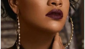 蕾哈娜内衣秀1-4<strong>合集</strong>