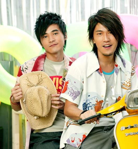 元卫觉醒组合3张音乐专辑歌曲大全