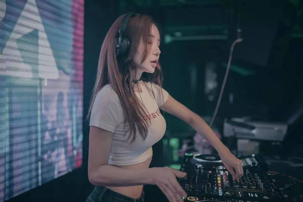 经典歌曲（老歌）<strong>DJ</strong>版合集